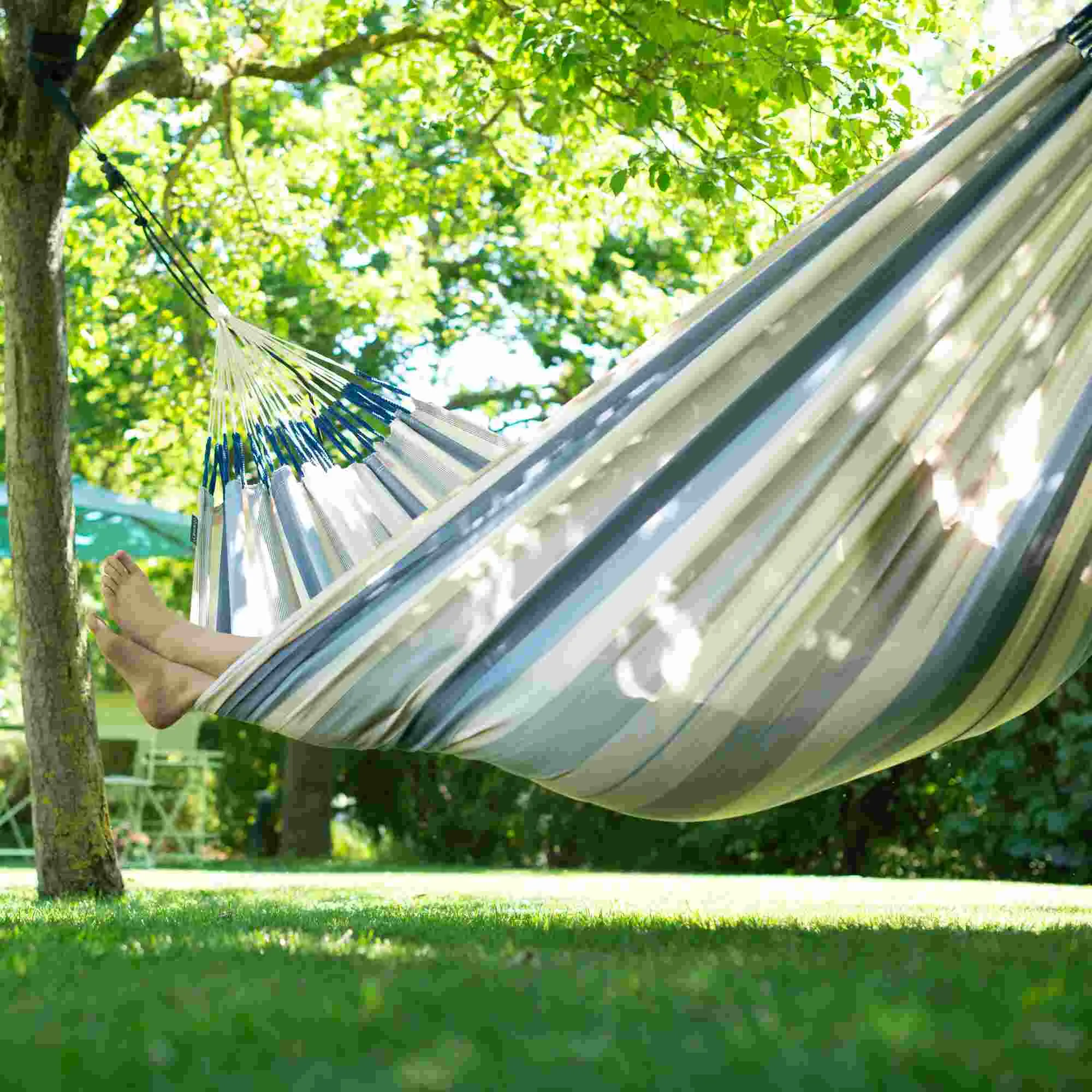 LA SIESTA Brisa Double Classic Swing Hammock with Wooden Stand (W 160 cm)
